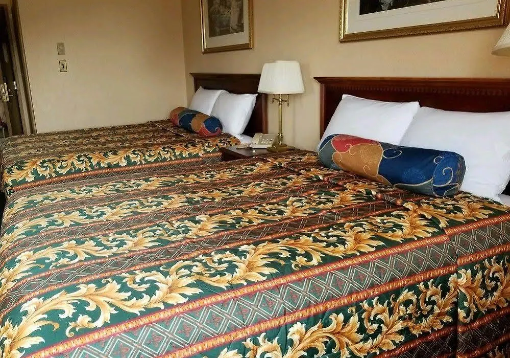 Midway Inn-1